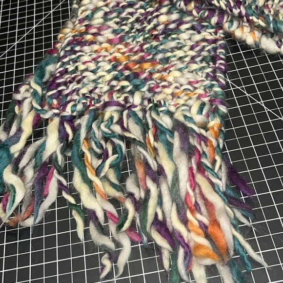 Hand Knot Roving Wool Scarf Cottage Core - Picture 2 of 3